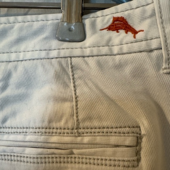 Tommy Bahama men’s shorts cotton span super comfy in EUC - Picture 5 of 7